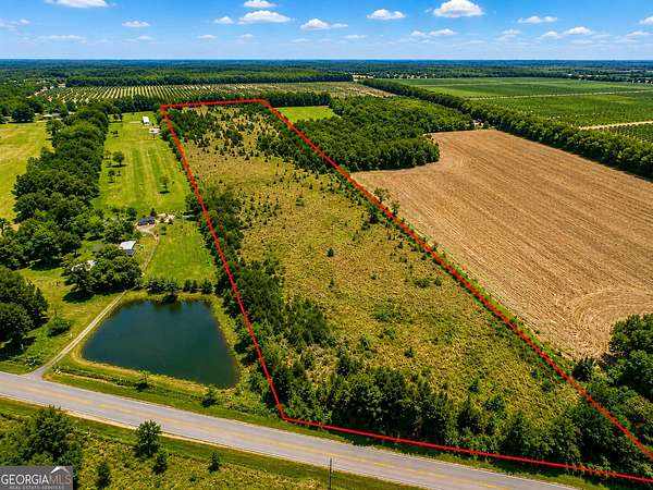 25.7 Acres of Recreational & Residential Land for Sale in Albany, Georgia