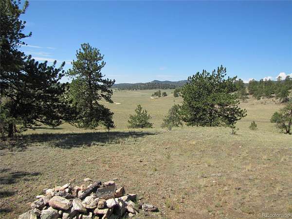 5 Acres of Land for Sale in Hartsel, Colorado