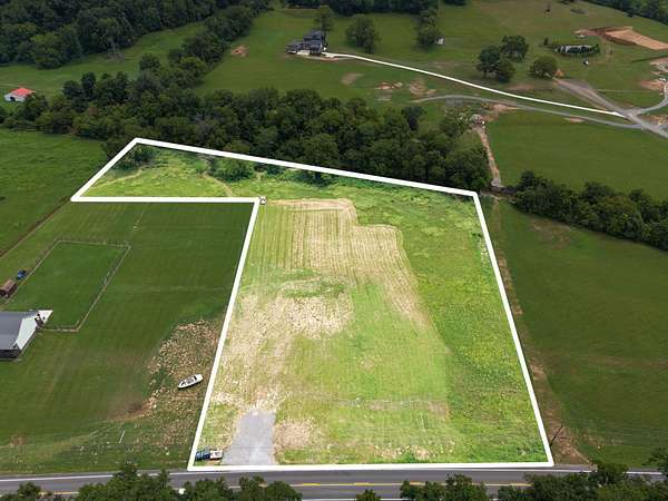 5.13 Acres of Residential Land for Sale in Hendersonville, Tennessee