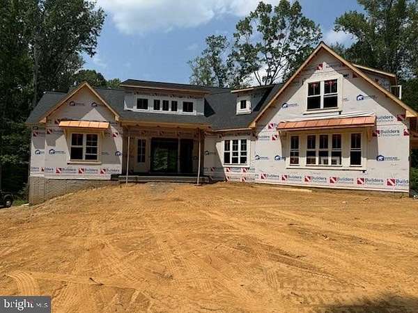 10.6 Acres of Land with Home for Sale in Jeffersonton, Virginia