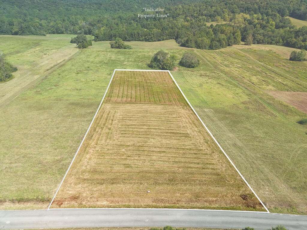 5 Acres of Land for Sale in Sparta, Tennessee