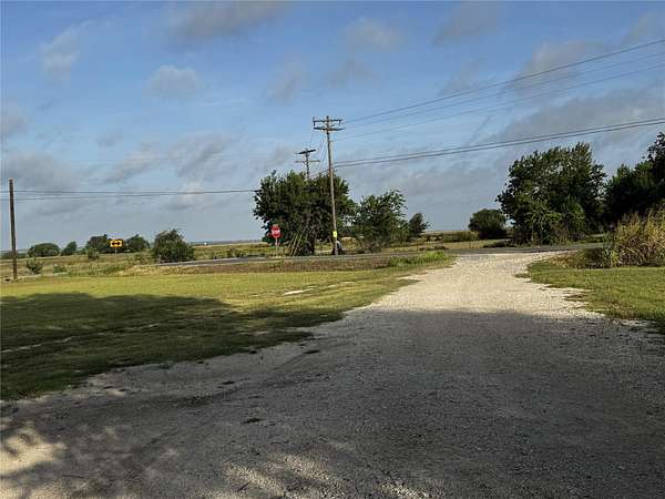 1 Acre of Residential Land for Sale in Jarrell, Texas