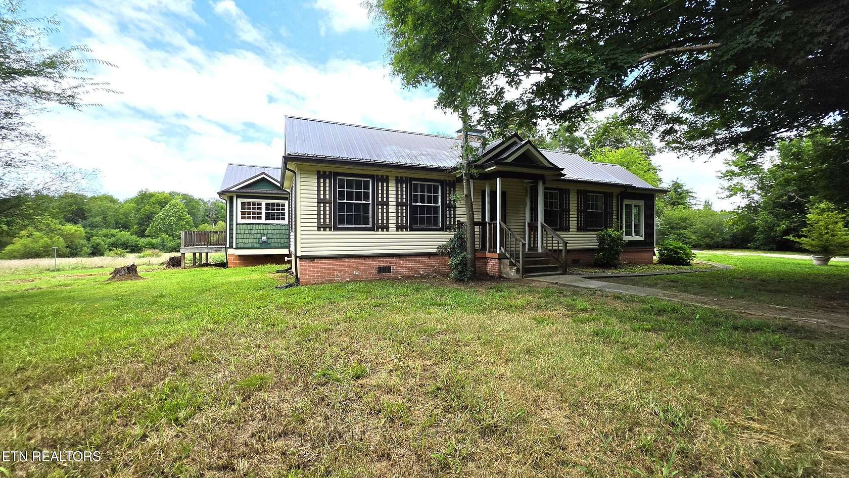 12.4 Acres of Land with Home for Sale in Riceville, Tennessee
