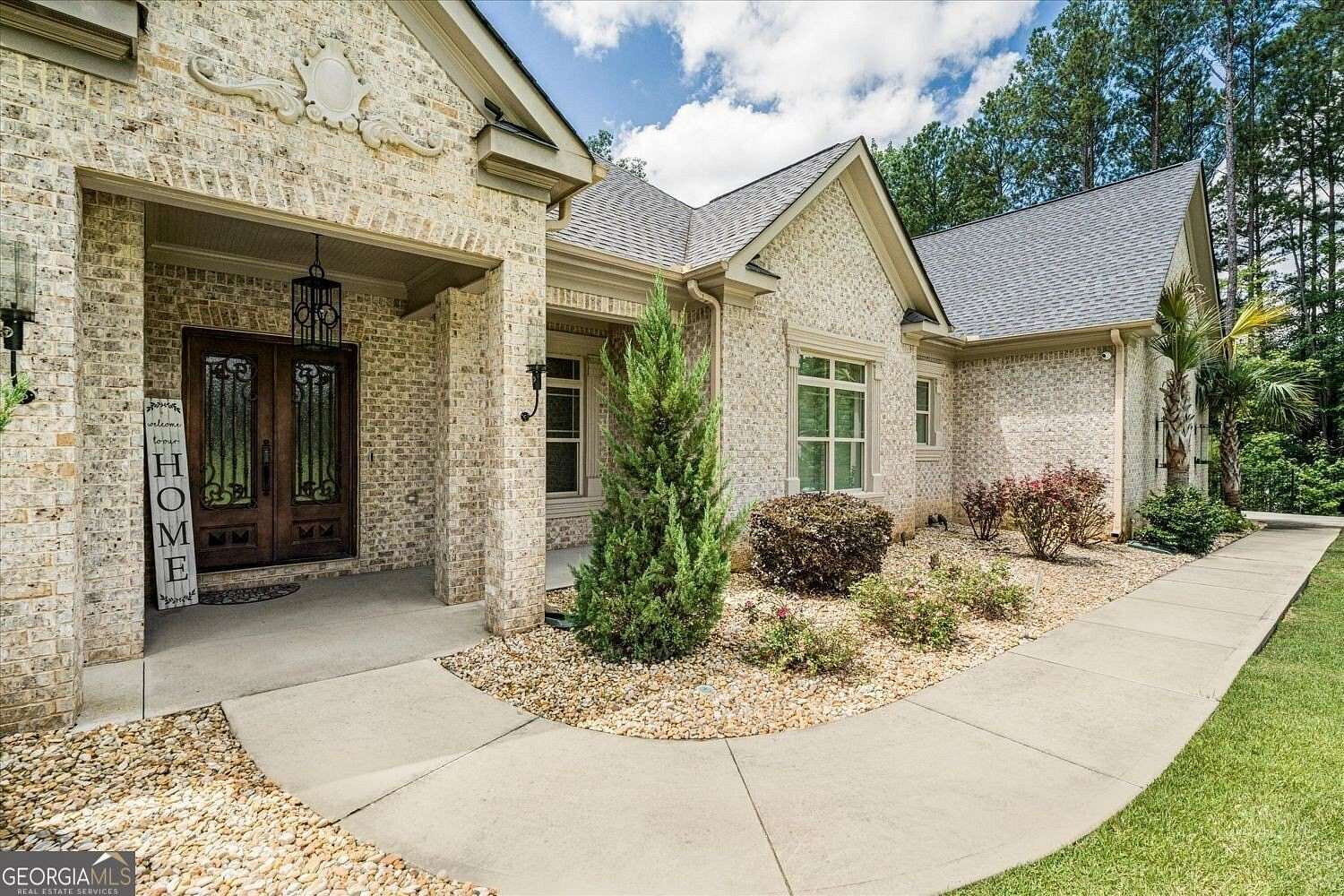 1.75 Acres of Land with Home for Sale in Fayetteville, Georgia
