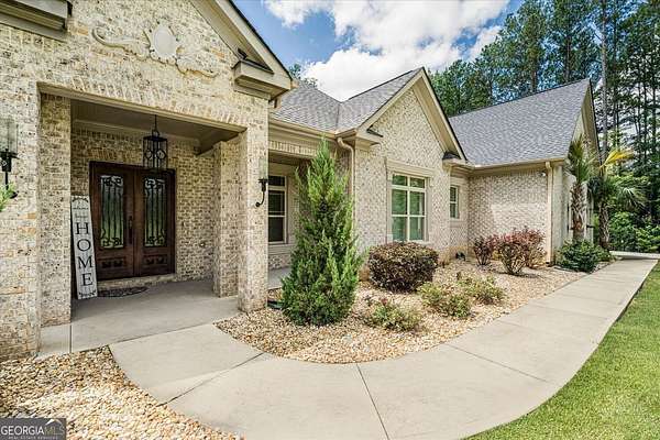 1.75 Acres of Land with Home for Sale in Fayetteville, Georgia