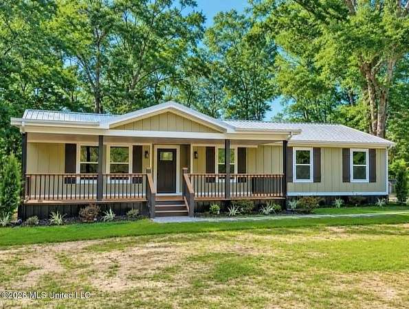 5.5 Acres of Land with Home for Sale in Lucedale, Mississippi