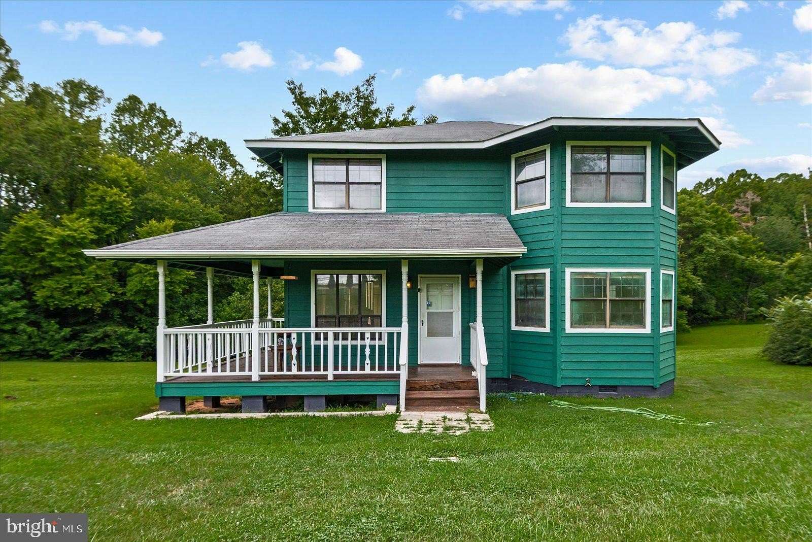 4 Acres of Land with Home for Sale in Louisa, Virginia