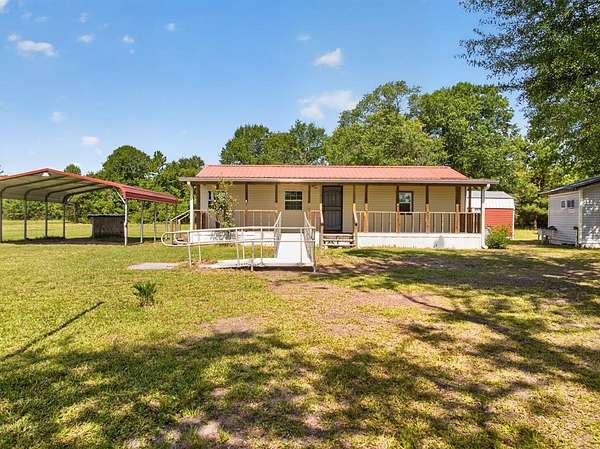 11.2 Acres of Land with Home for Sale in Nashville, Georgia