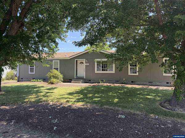 1.56 Acres of Land with Home for Sale in Sweet Home, Oregon