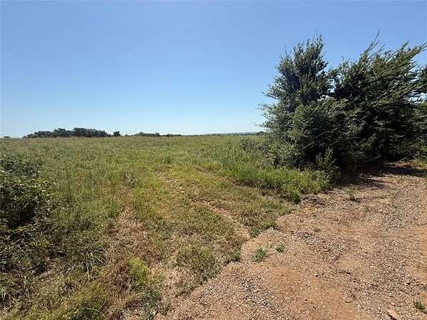 40 Acres of Land for Sale in Wainwright, Oklahoma