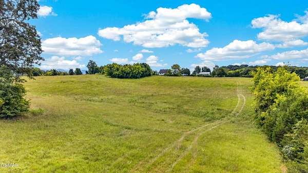 5.86 Acres of Residential Land for Sale in Dandridge, Tennessee