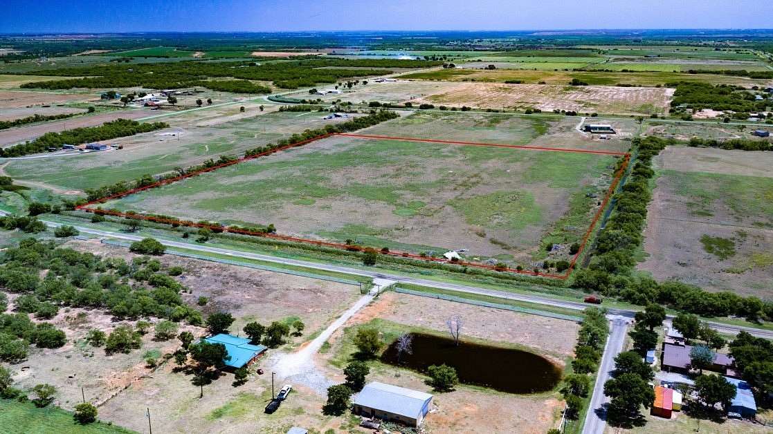 25 Acres of Land for Sale in Iowa Park, Texas