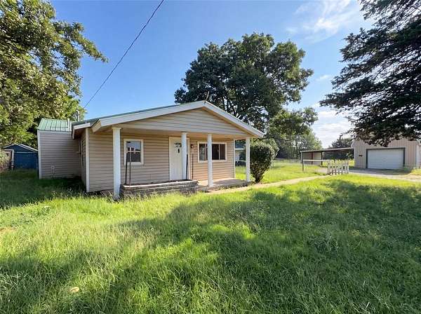 4 Acres of Land with Home for Sale in Harrah, Oklahoma