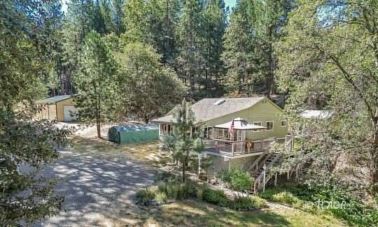 4 Acres of Land with Home for Sale in Lewiston, California