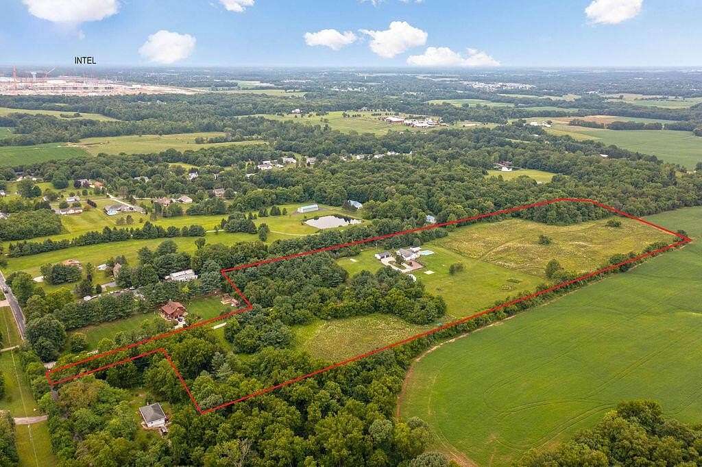 22.4 Acres of Recreational Land with Home for Sale in Johnstown, Ohio