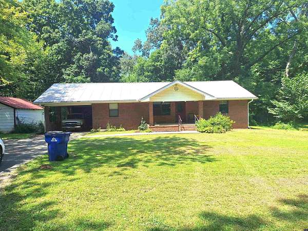 6 Acres of Land with Home for Sale in Gleason, Tennessee