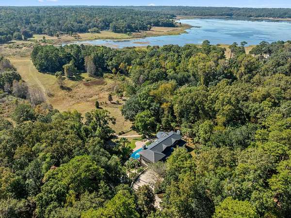 4.89 Acres of Land with Home for Sale in Tallahassee, Florida