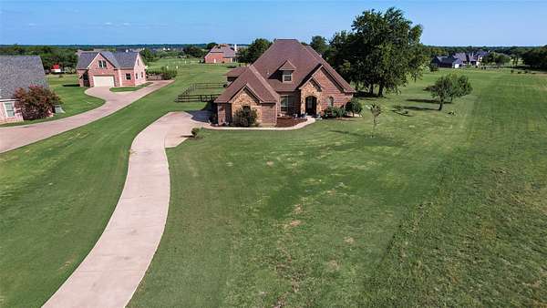 2 Acres of Land with Home for Sale in Royse City, Texas