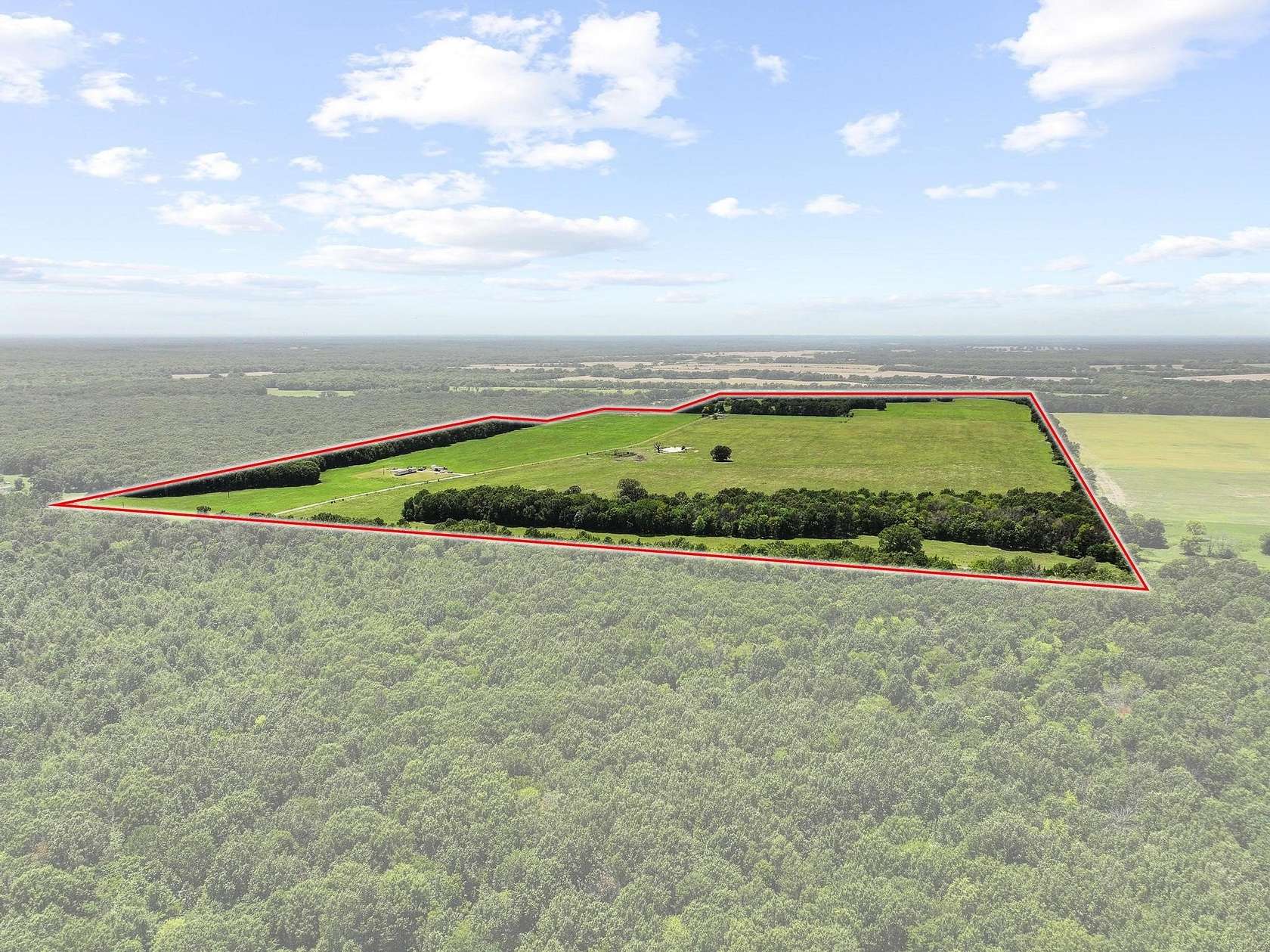 227 Acres of Improved Land for Sale in Clarksville, Texas