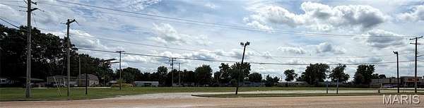 2 Acres of Commercial Land for Sale in Troy, Illinois