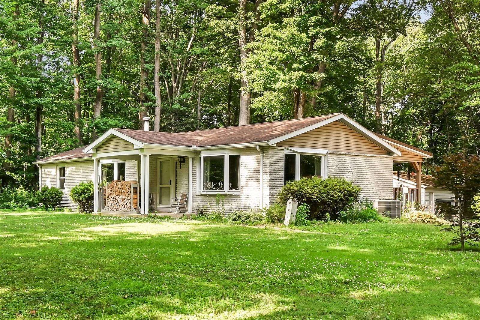 11.9 Acres of Recreational Land with Home for Sale in Lititz, Pennsylvania