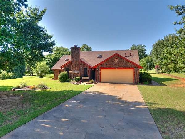 1.54 Acres of Land with Home for Sale in Guthrie, Oklahoma