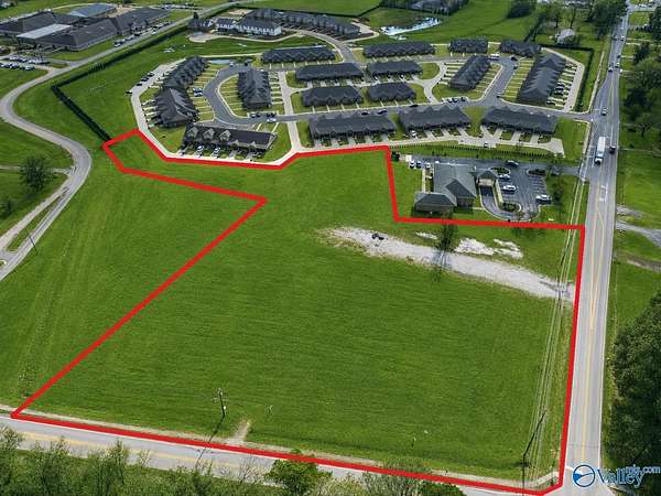 4 Acres of Commercial Land for Sale in Athens, Alabama