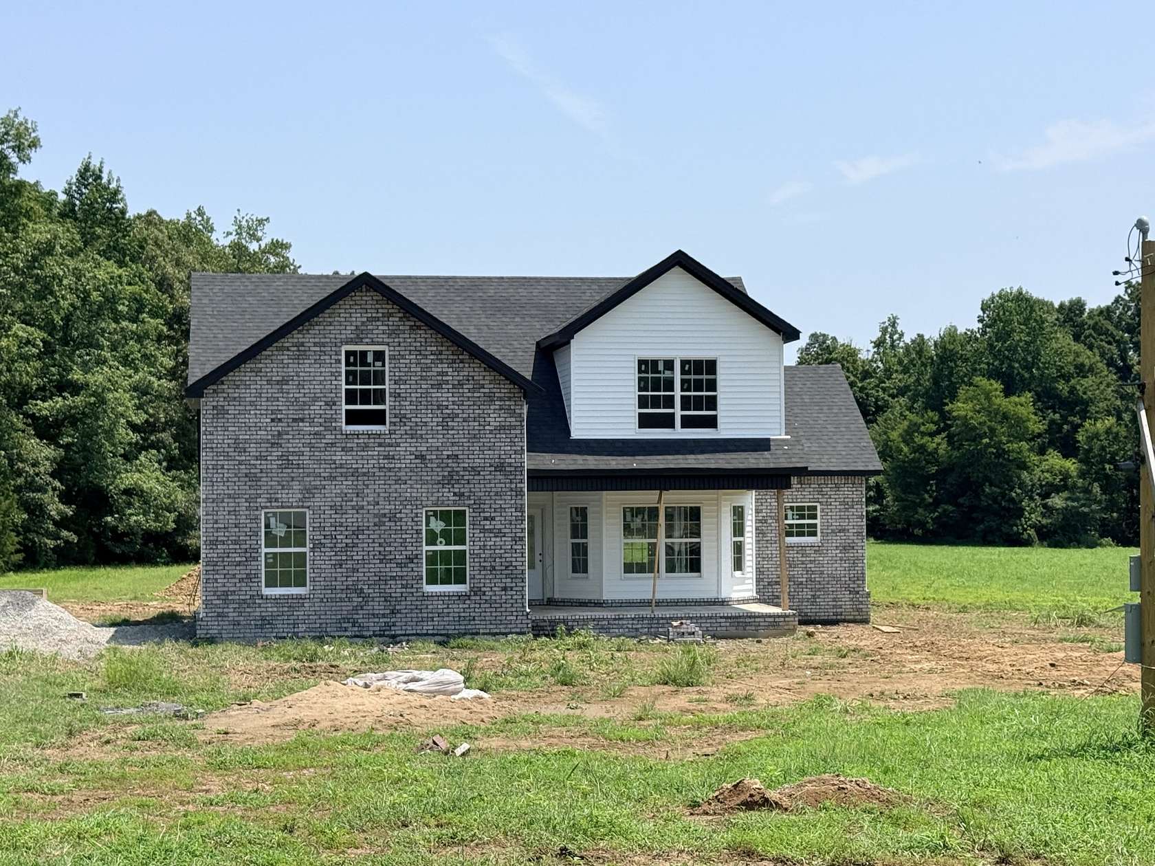 5 Acres of Land with Home for Sale in Manchester, Tennessee