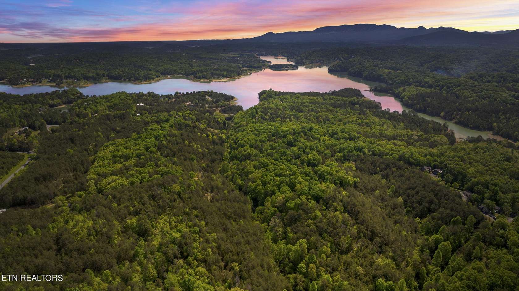 38.3 Acres of Recreational & Residential Land for Sale in Sevierville, Tennessee