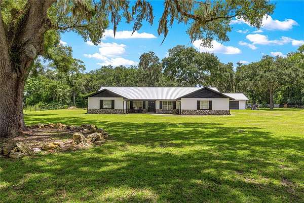 1.72 Acres of Land with Home for Sale in Ocala, Florida