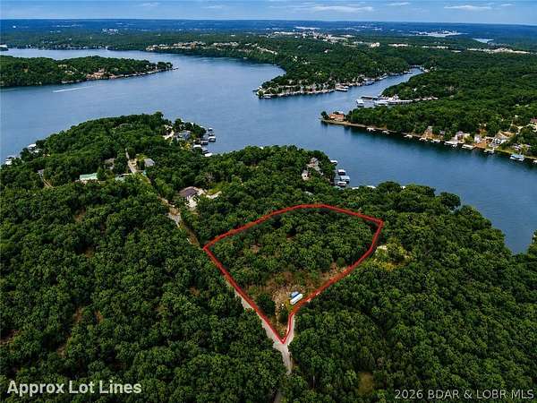 4.52 Acres of Residential Land for Sale in Linn Creek, Missouri