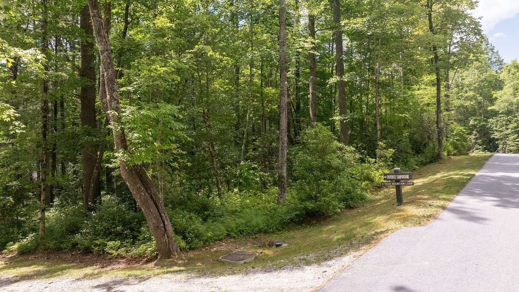 0.86 Acres of Residential Land for Sale in Cashiers, North Carolina