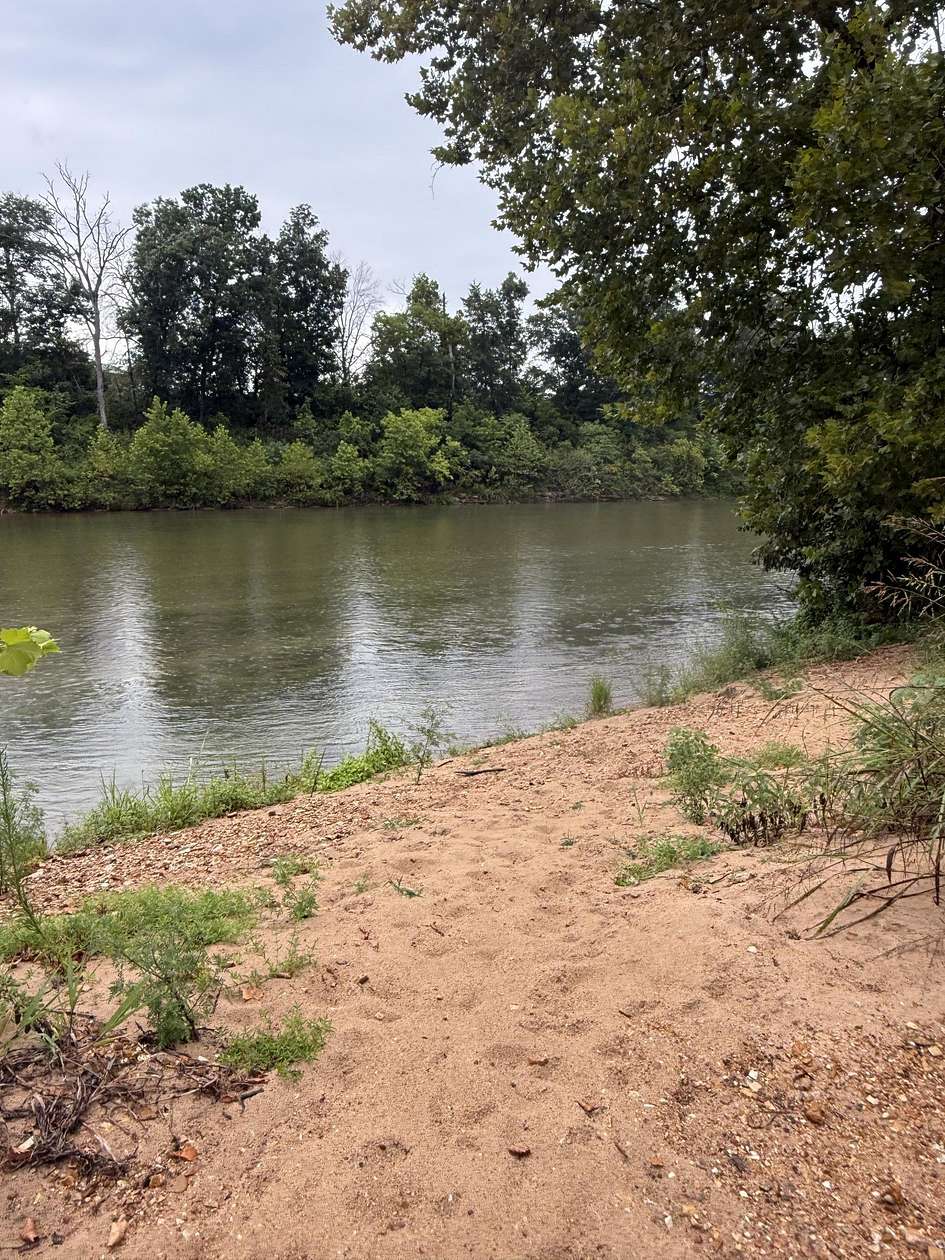 2.7 Acres of Land for Sale in Tecumseh, Missouri