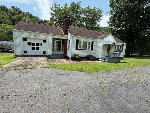 1.59 Acres of Land with Home for Sale in Wheeling, West Virginia