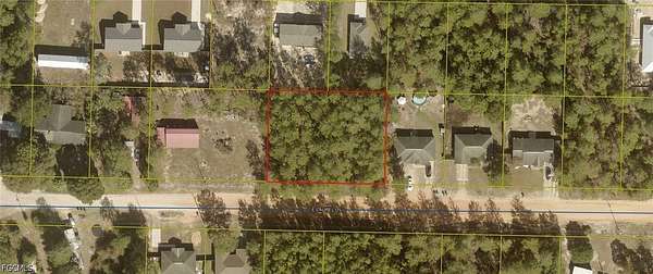 0.45 Acres of Residential Land for Sale in DeFuniak Springs, Florida