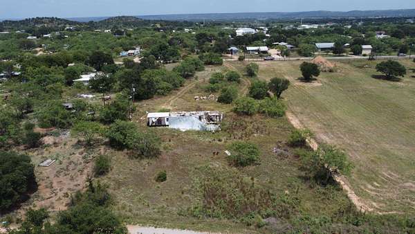 1.66 Acres of Residential Land for Sale in Kingsland, Texas