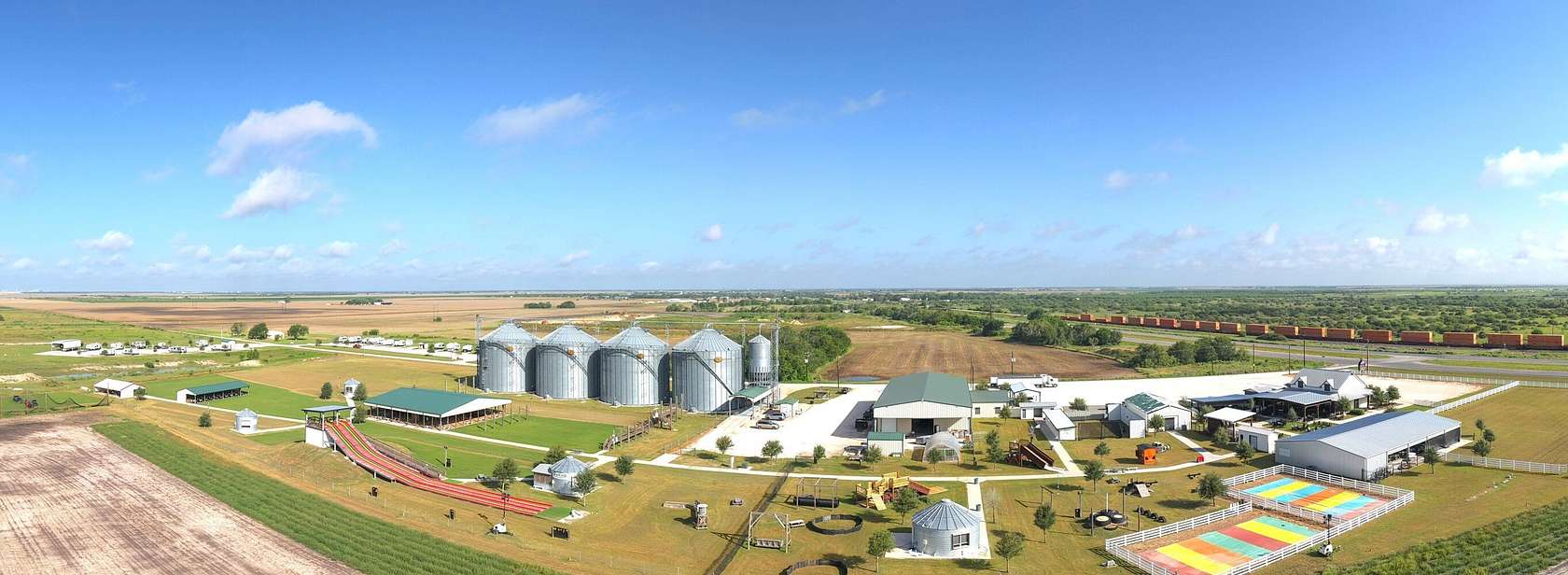 50 Acres of Commercial Land for Sale in Victoria, Texas