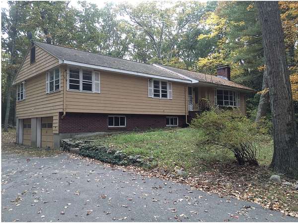 1.7 Acres of Land with Home for Sale in Lincoln, Massachusetts
