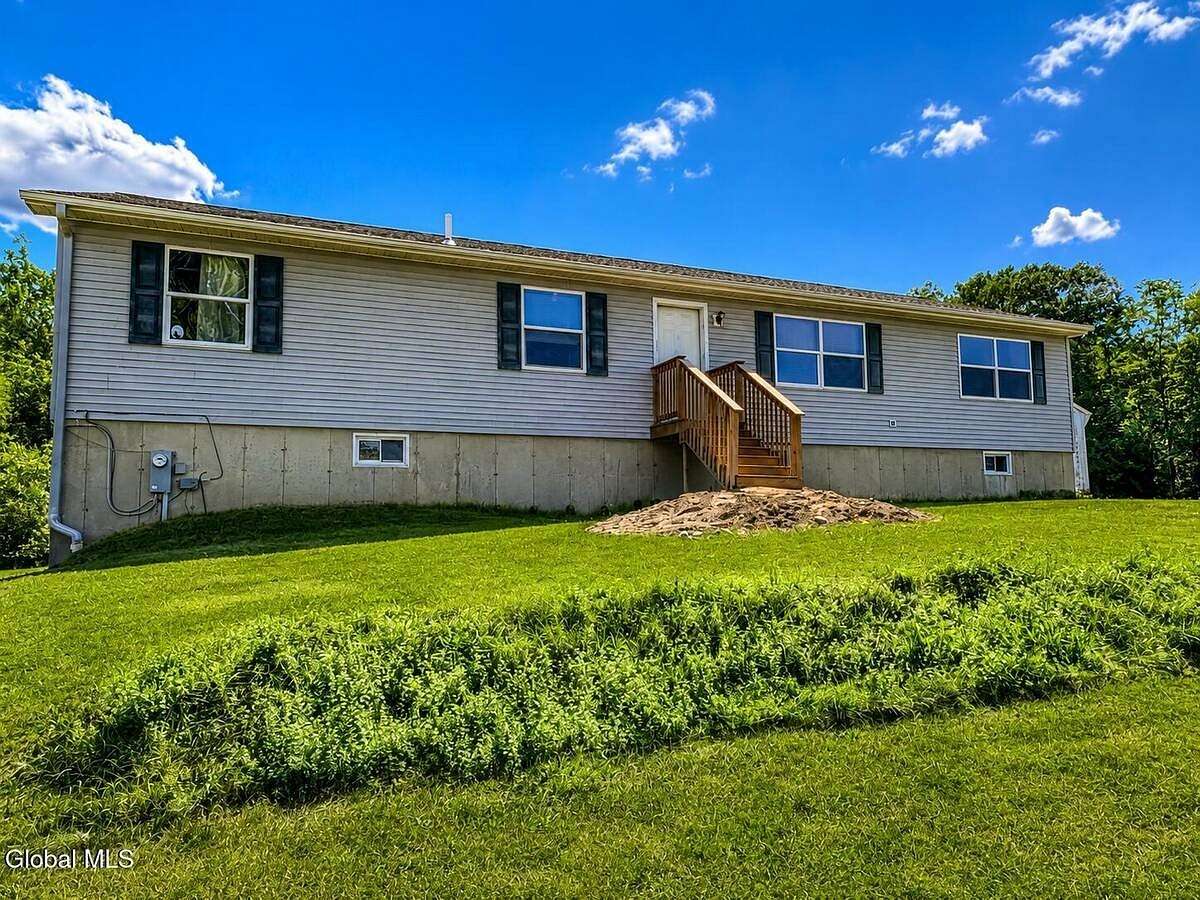 5.5 Acres of Land with Home for Sale in Glenville, New York
