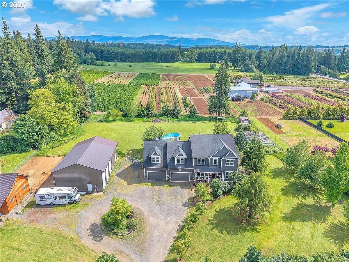 2 Acres of Land with Home for Sale in Estacada, Oregon