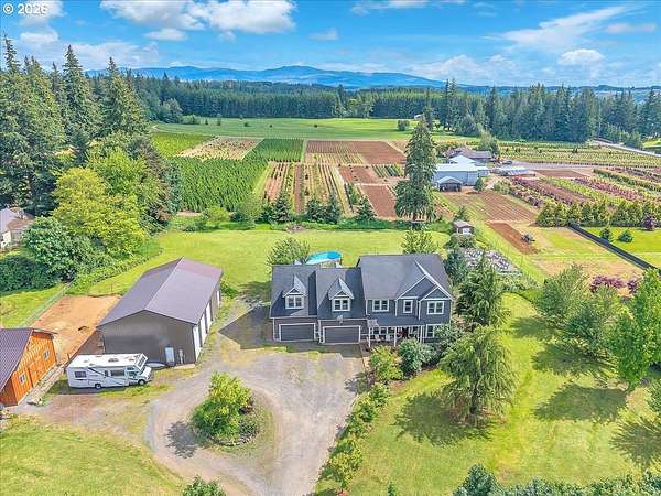 2 Acres of Land with Home for Sale in Estacada, Oregon