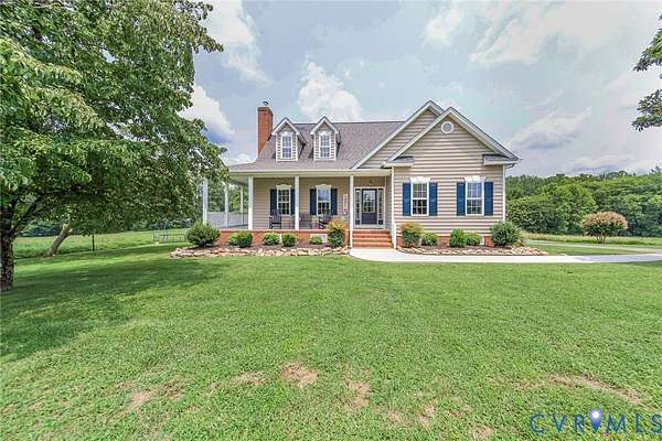 5 Acres of Land with Home for Sale in Church Road, Virginia