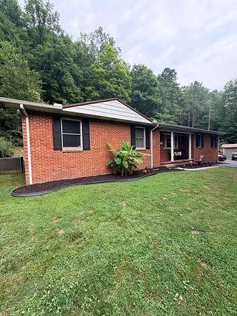 5 Acres of Land with Home for Sale in Louisa, Kentucky