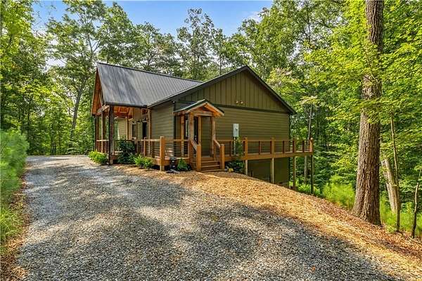 4 Acres of Land with Home for Sale in Ellijay, Georgia