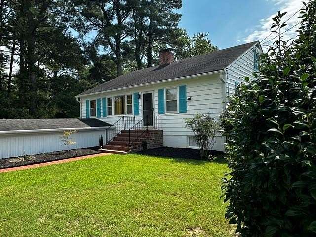 1.5 Acres of Land with Home for Sale in Onancock, Virginia
