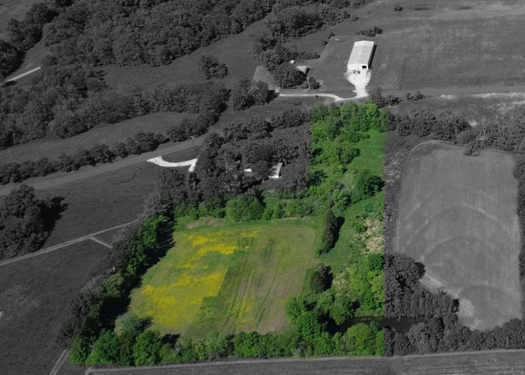 5 Acres of Mixed-Use Land for Sale in Fulton, Missouri