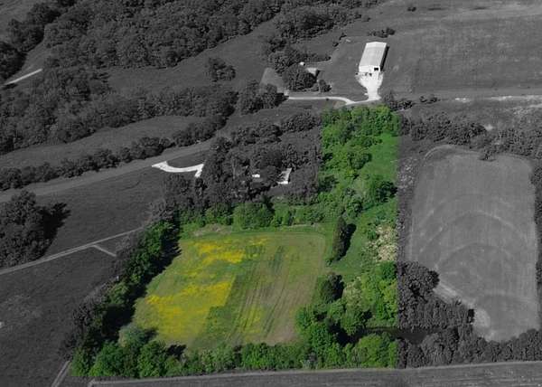 5 Acres of Mixed-Use Land for Sale in Fulton, Missouri