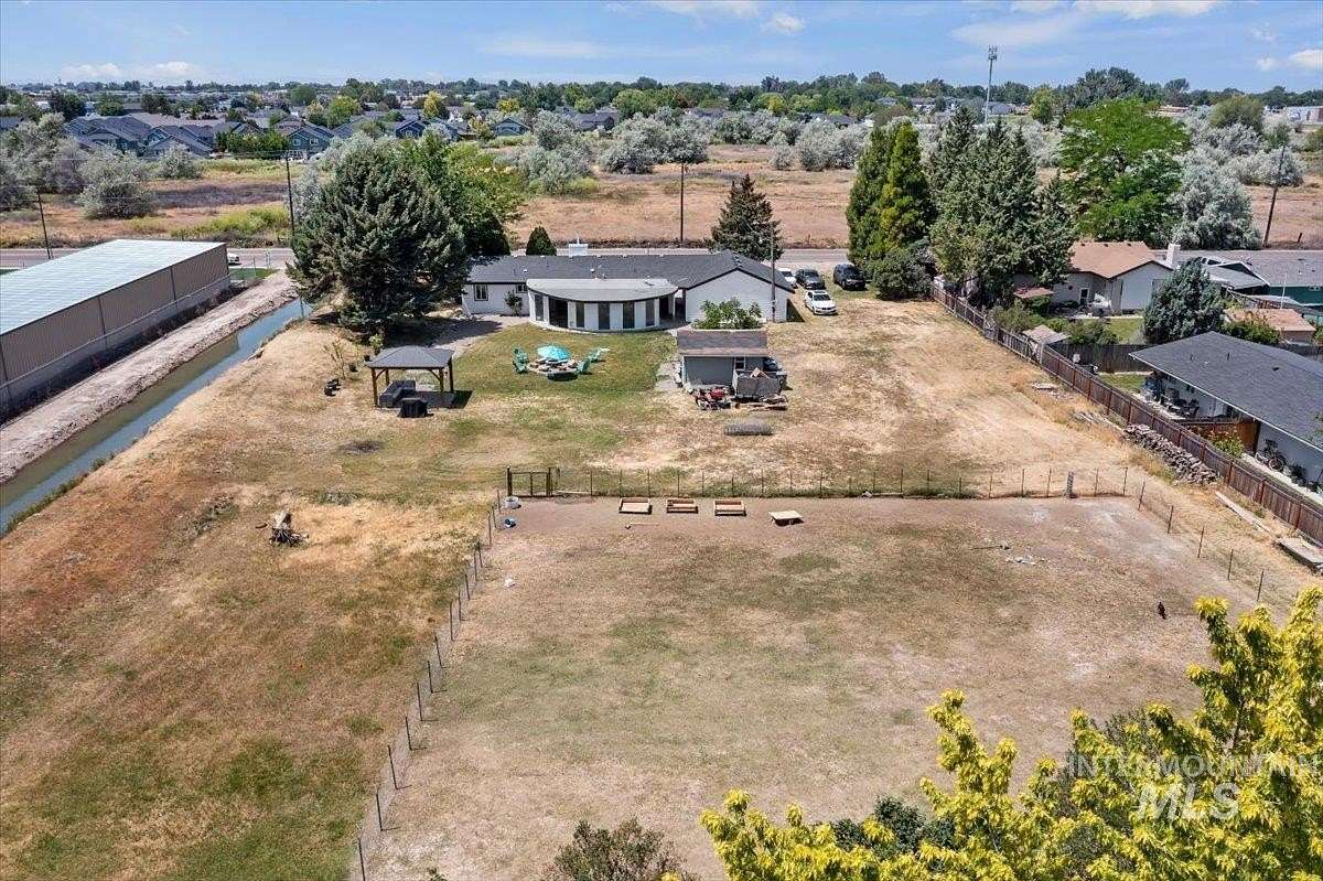 1.26 Acres of Residential Land for Sale in Caldwell, Idaho