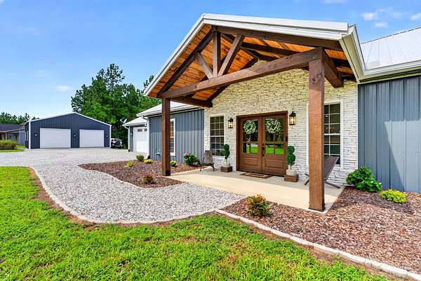 5 Acres of Land with Home for Sale in Erin, Tennessee