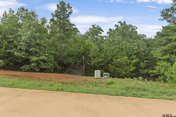0.5 Acres of Residential Land for Sale in Lindale, Texas